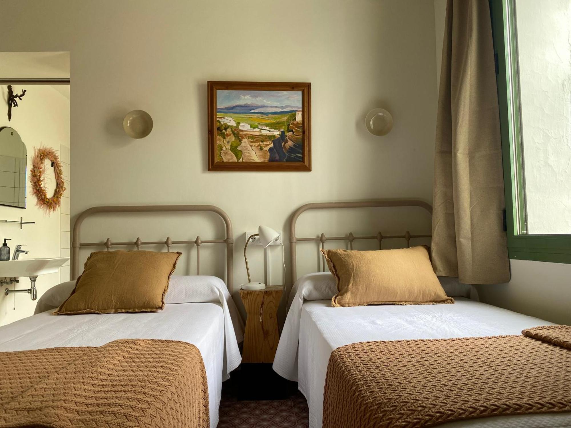 Les Filles Hotel Deltebre Exterior photo